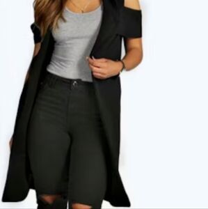 VENUS Elegant Black Cardigan